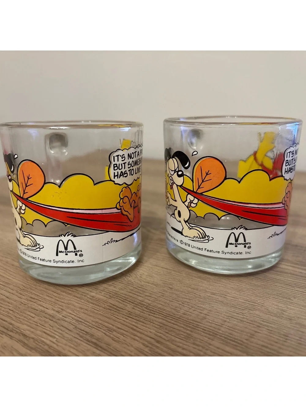 Lot of2- Vintage1978 McDonalds Jim Davis Garfield glasses/
